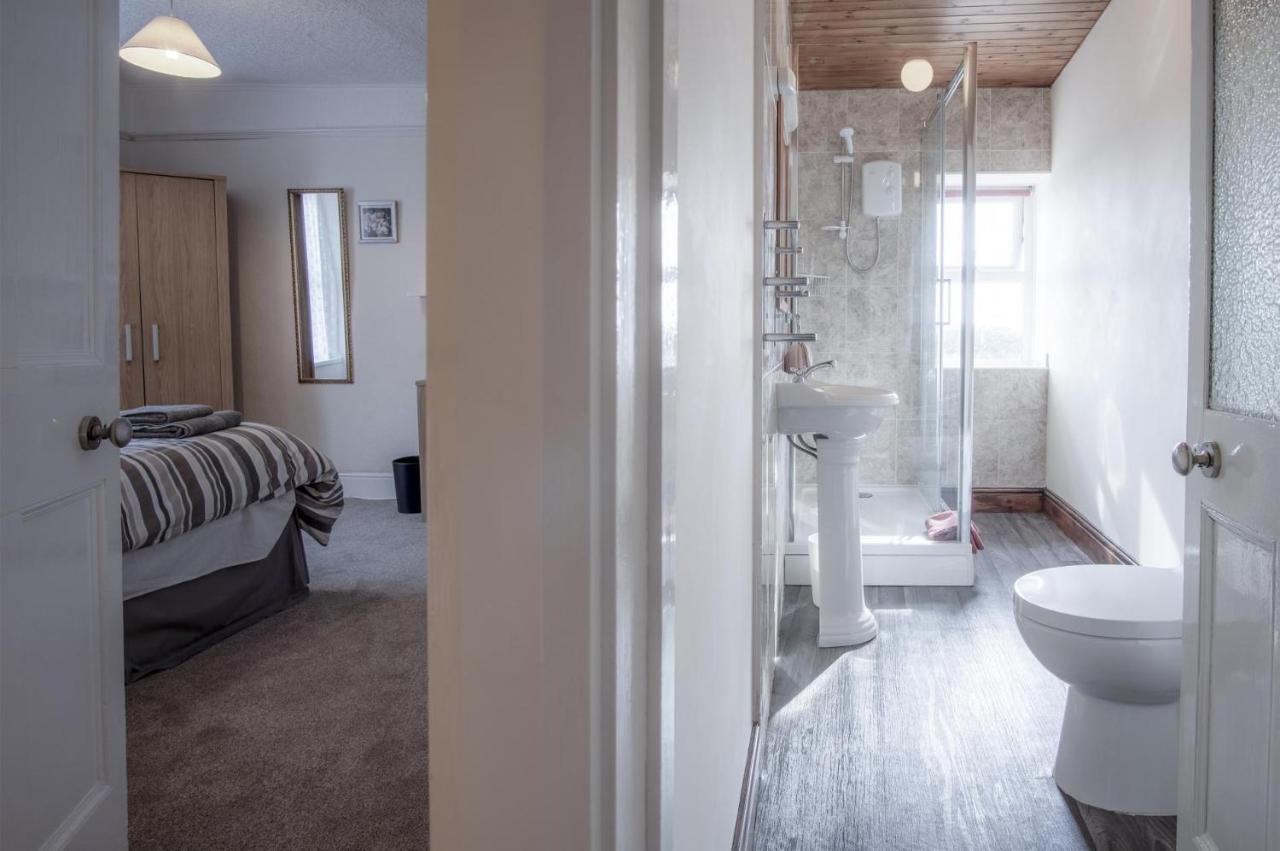 Dragons Den - 2 Bedroom Apartment - United Kingdom Buitenkant foto